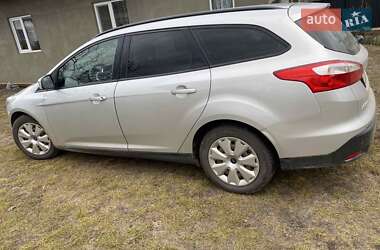 Ford Focus  2014