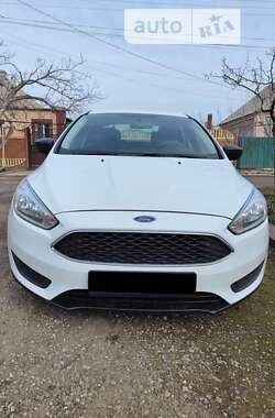 Ford Focus  2016