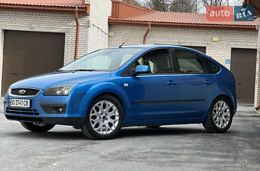 Ford Focus  2005