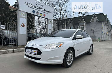 Ford Focus  2012