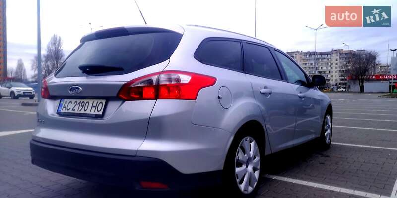 Універсал Ford Focus 2011 в Ромнах фото 5 Універсал Ford Focus 2011 в Ромнах
