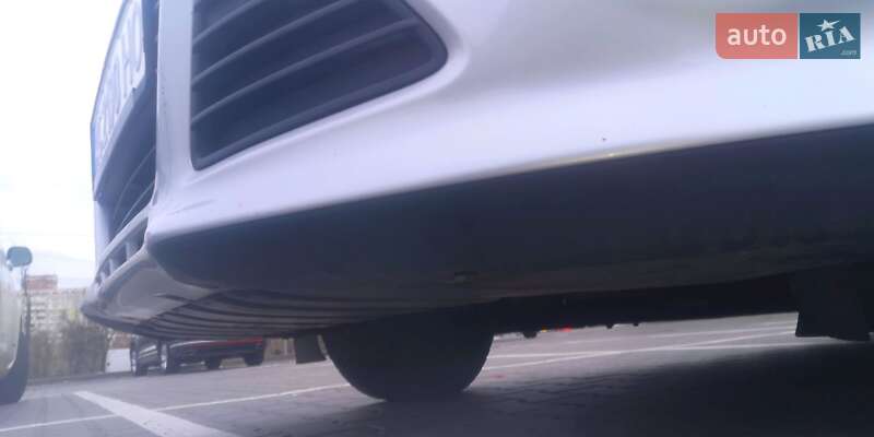 Універсал Ford Focus 2011 в Ромнах фото 15 Універсал Ford Focus 2011 в Ромнах