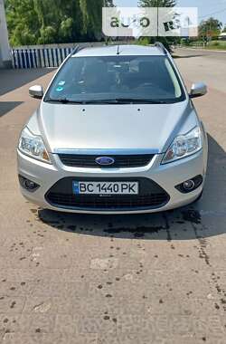 Ford Focus  2010