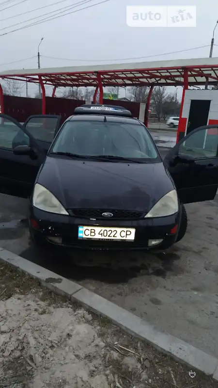 Ford Focus 2000