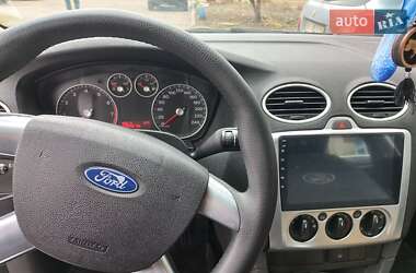 Ford Focus  2007
