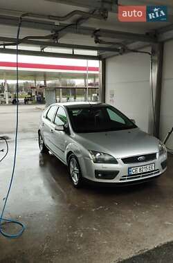 Ford Focus  2005