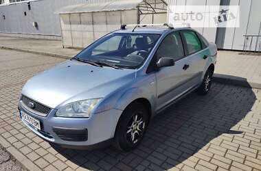 Ford Focus  2005