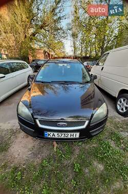 Ford Focus  2004