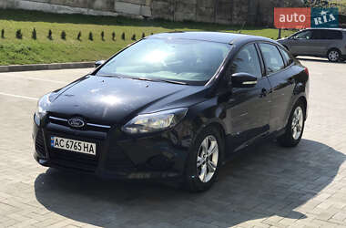 Ford Focus  2012