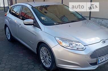 Ford Focus  2015