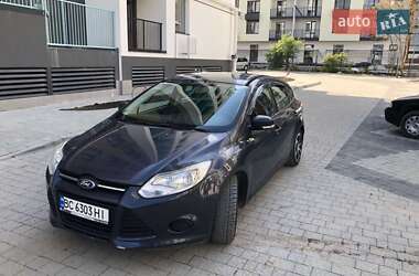 Ford Focus  2011