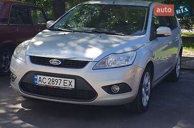 Ford Focus  2010