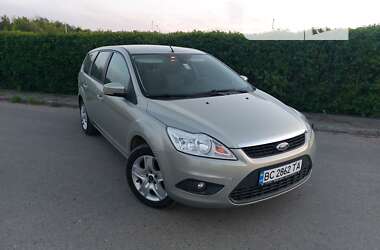 Ford Focus  2010