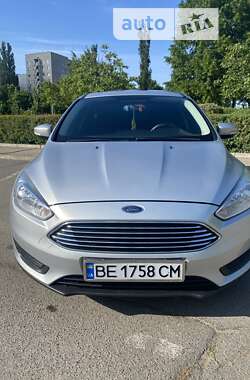 Ford Focus  2014