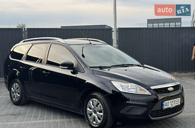 Ford Focus  2010