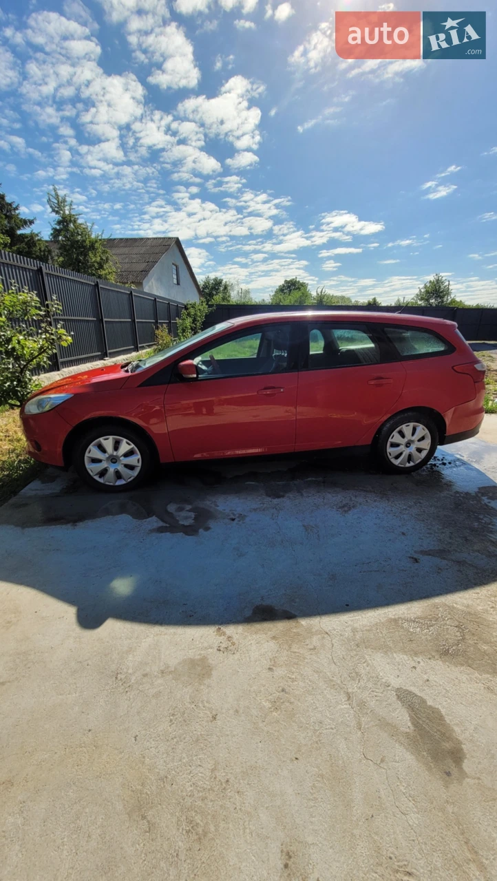 2011 Ford Focus - фото 1