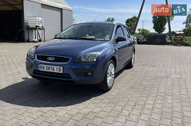 Ford Focus  2005