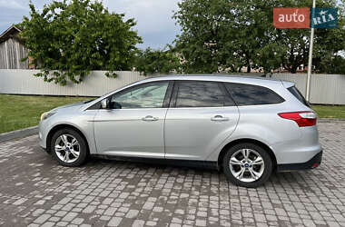 Ford Focus  2012