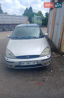 Ford Focus  2002