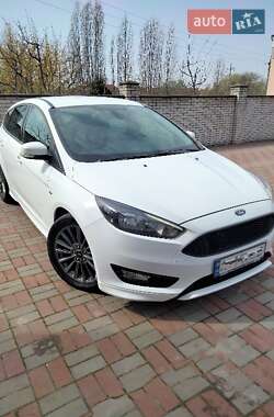 Ford Focus  2017