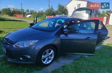 Ford Focus  2013