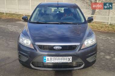 Ford Focus  2010