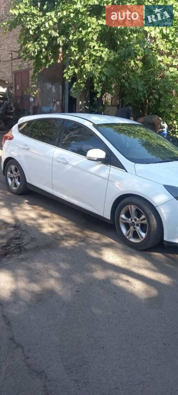 2012 Ford Focus - мініатюра 2