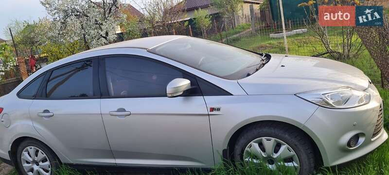 Седан Ford Focus