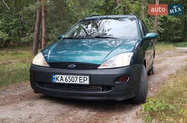 Ford Focus 2000