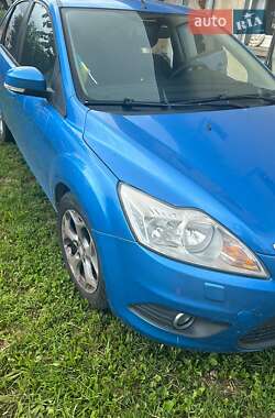 Ford Focus  2010