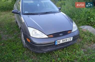 Ford Focus  2002