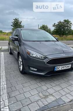 Ford Focus  2015