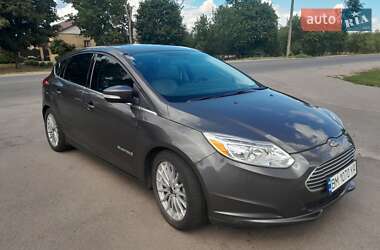 Ford Focus  2014