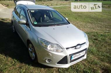 Ford Focus  2012
