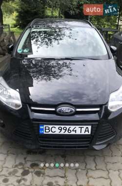 Ford Focus  2012