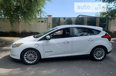 Ford Focus  2012