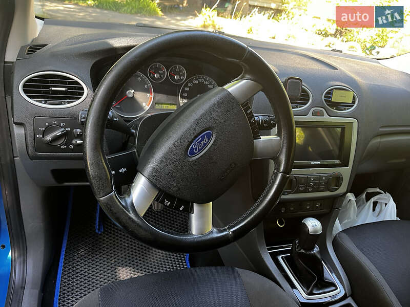 Універсал Ford Focus 2006 в Краматорську