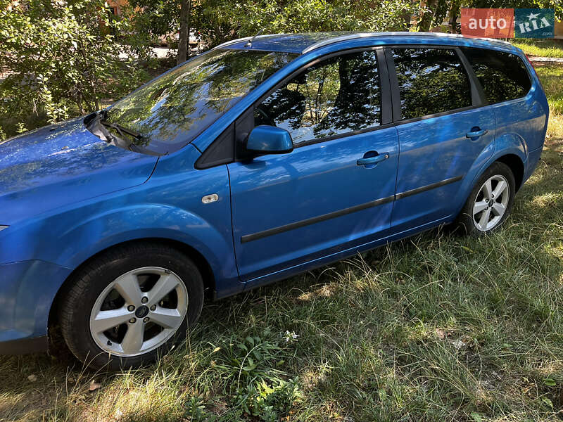 Універсал Ford Focus 2006 в Краматорську