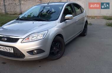 Ford Focus  2010