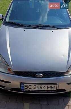 Ford Focus  2004