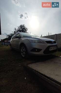 Ford Focus  2010