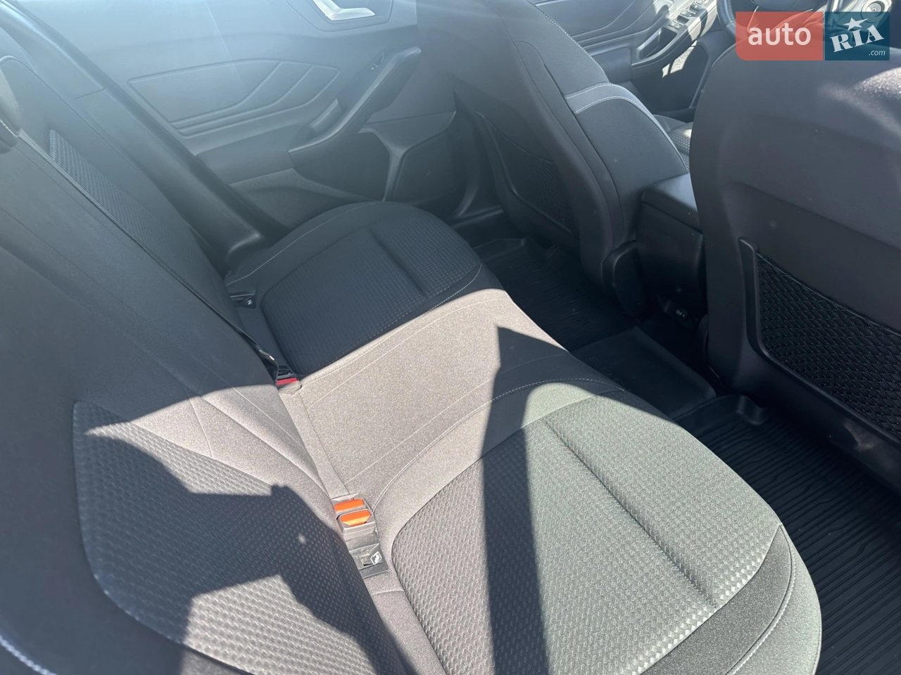 2020 Ford Focus - мініатюра 5