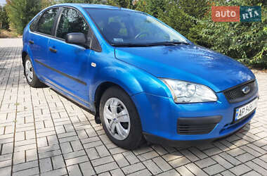 Ford Focus  2005