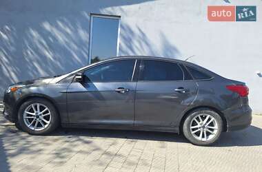 Ford Focus  2015