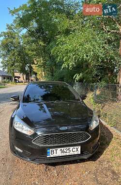 Ford Focus  2015