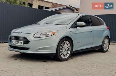 Ford Focus  2014