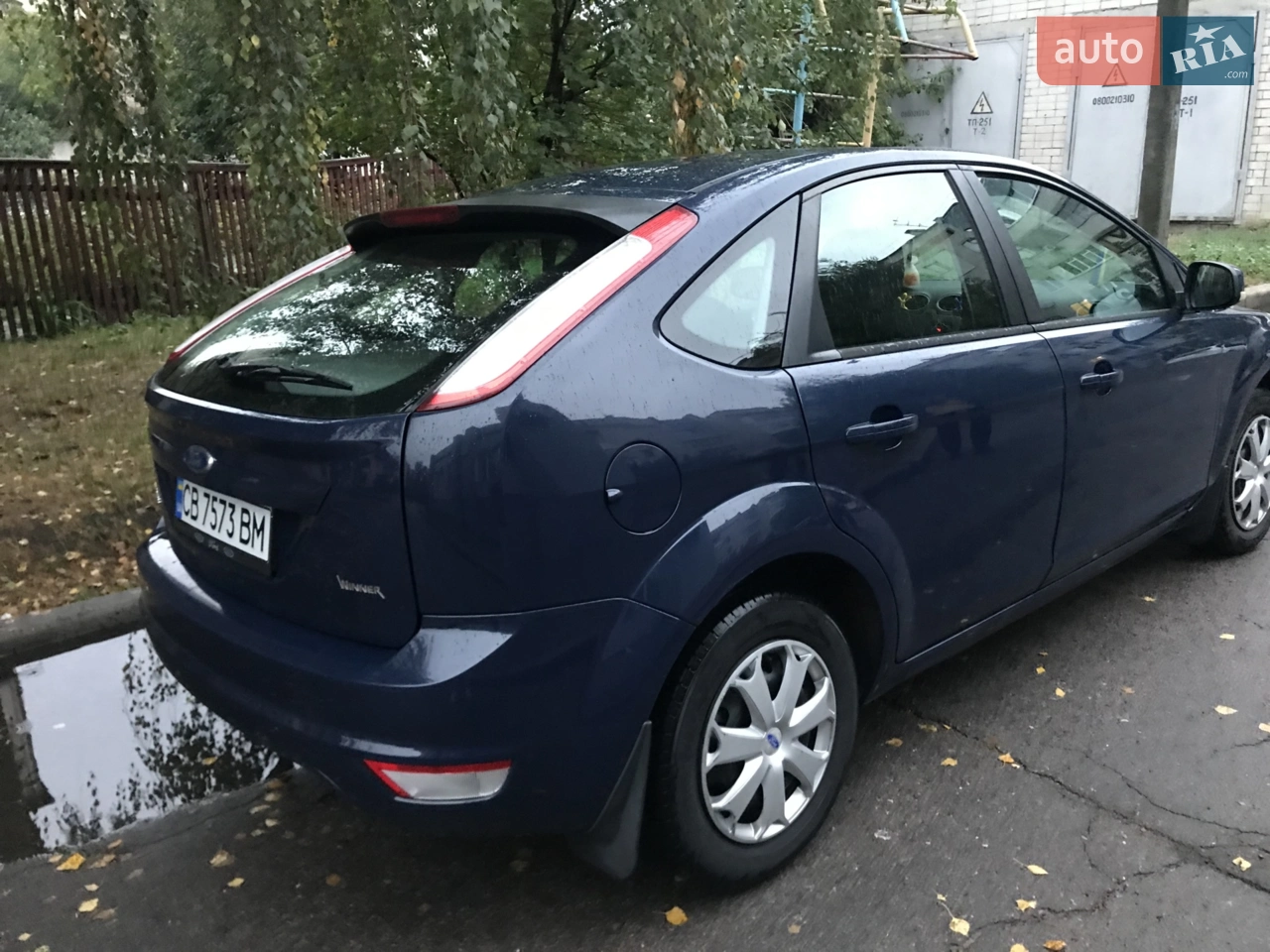 2010 Ford Focus - мініатюра 2