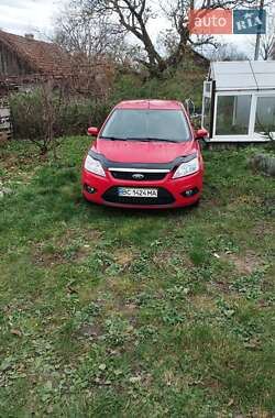 Ford Focus  2010