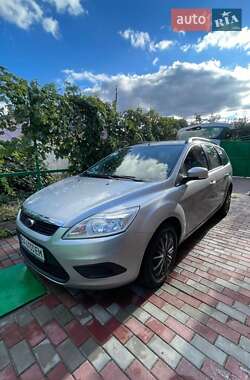 Ford Focus  2010