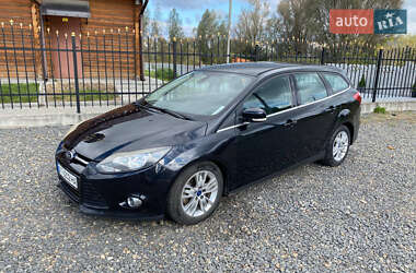 Ford Focus  2011